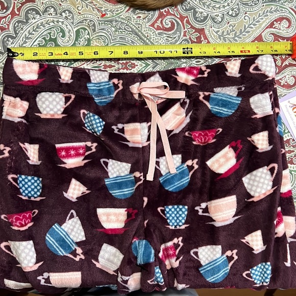 NWT fleece pj jogger style pants - Picture 8 of 10